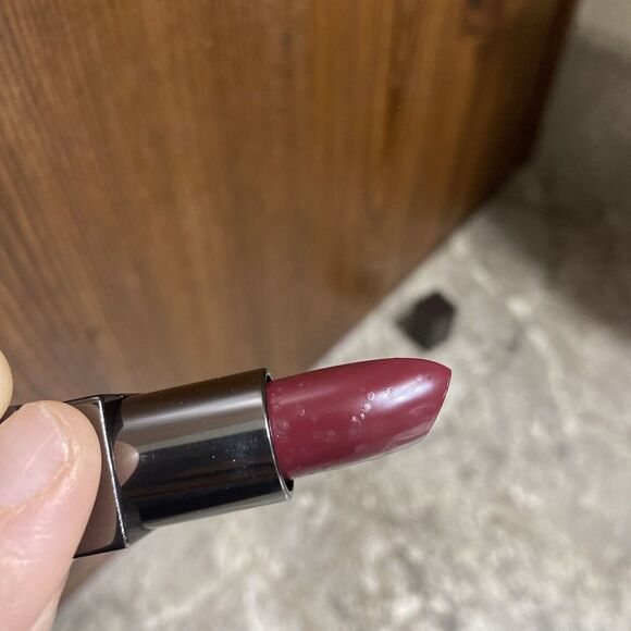 Laura Mercier Velour Lovers Lip Colour ~ AN AFFAIR 3.6g/0.12oz  Brand new (READ) - Picture 5 of 7